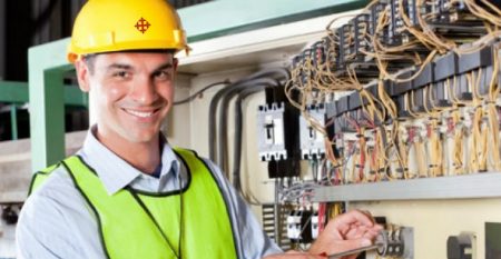 estudiantes-electricidad estudiantes-electricidad