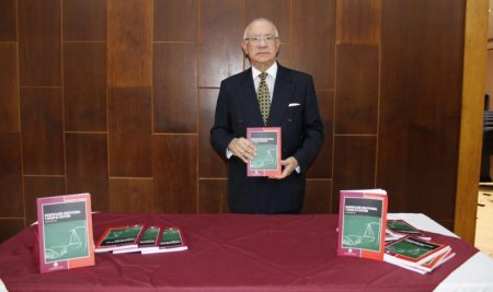 Presentación del Libro Interpretación Constitucional y Estado de Excepción del Dr. Juan Falconí Puig