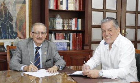 UCSG y el Municipio de Milagro firman Convenio de Cooperación Interinstitucional